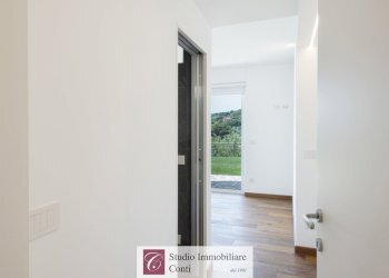 Three-room apartment Via della Pineta, Varazze - photo 16