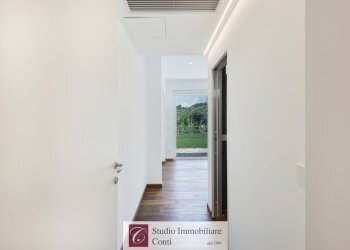 Three-room apartment Via della Pineta, Varazze - photo 23