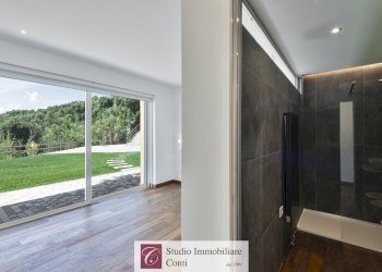 Three-room apartment Via della Pineta, Varazze - photo 24