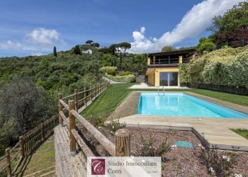 Three-room apartment Via della Pineta, Varazze - photo 41