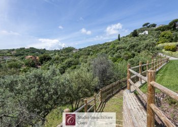 Three-room apartment Via della Pineta, Varazze - photo 43