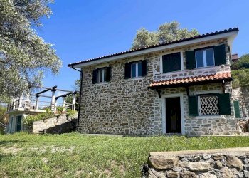 Casa indipendente Camporosso - foto 1
