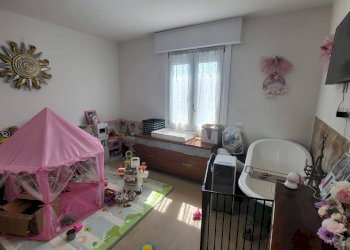 Four-room apartment Modena - photo 10