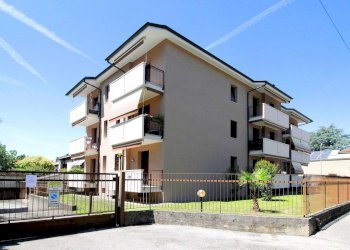 Three-room apartment Villasanta - photo 1