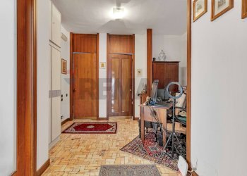 Disimpegno zona notte - Attico Via Santa Margherita
 
53, Cologno Monzese - foto 15