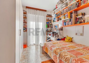 Camera / camera da letto - Attico Via Santa Margherita
 
53, Cologno Monzese - foto 16