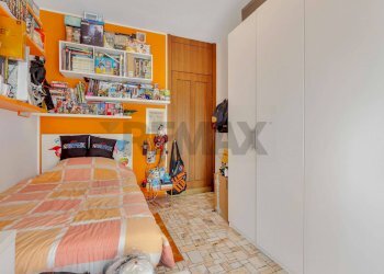 Camera / camera da letto - Attico Via Santa Margherita
 
53, Cologno Monzese - foto 17