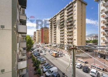 Edificio all\'aperto - Appartamento Via Aquileia
 
49, Palermo - foto 17