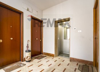 Hall - Appartamento Via Aquileia
 
49, Palermo - foto 34