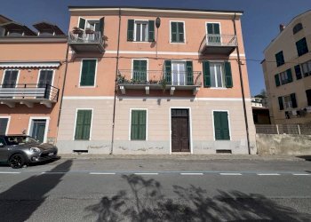 Four-room apartment Ospedaletti - photo 2