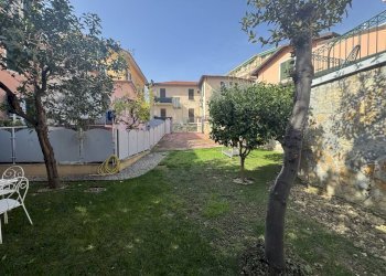 Four-room apartment Ospedaletti - photo 30