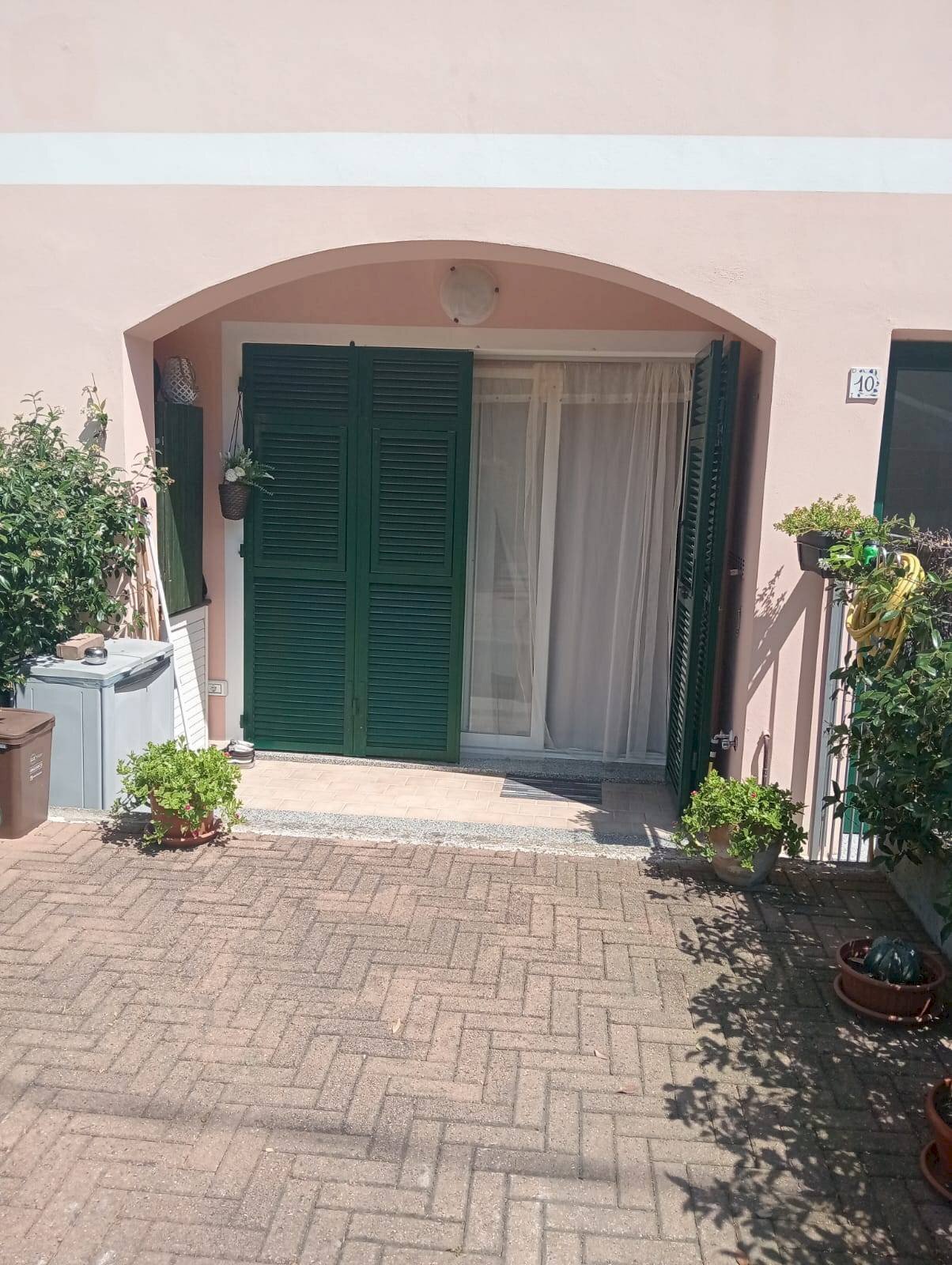 Three-room apartment Boissano - photo 1