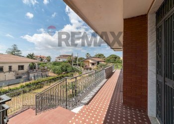 Balcone - Trilocale Via Risorgimento
 
3, Mascalucia - foto 2