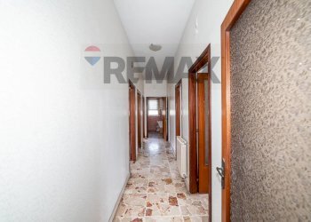 Hall / corridoio - Trilocale Via Risorgimento
 
3, Mascalucia - foto 7
