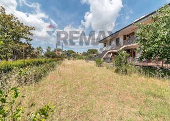 Casa all\'aperto - Trilocale Via Risorgimento
 
3, Mascalucia - foto 24