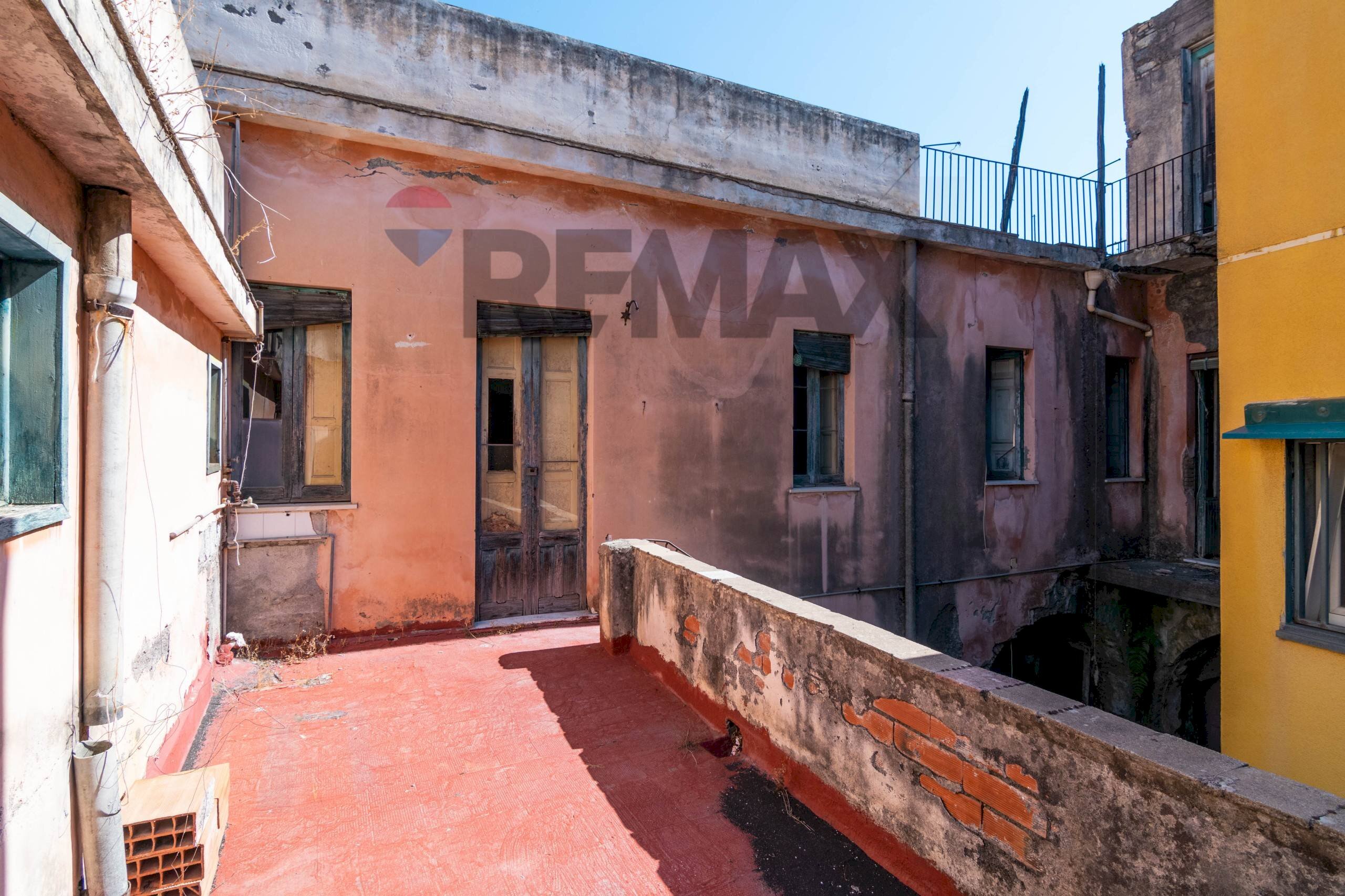 Terrazza - Three-room apartment Via Gangi
 
60, Acireale - photo 1