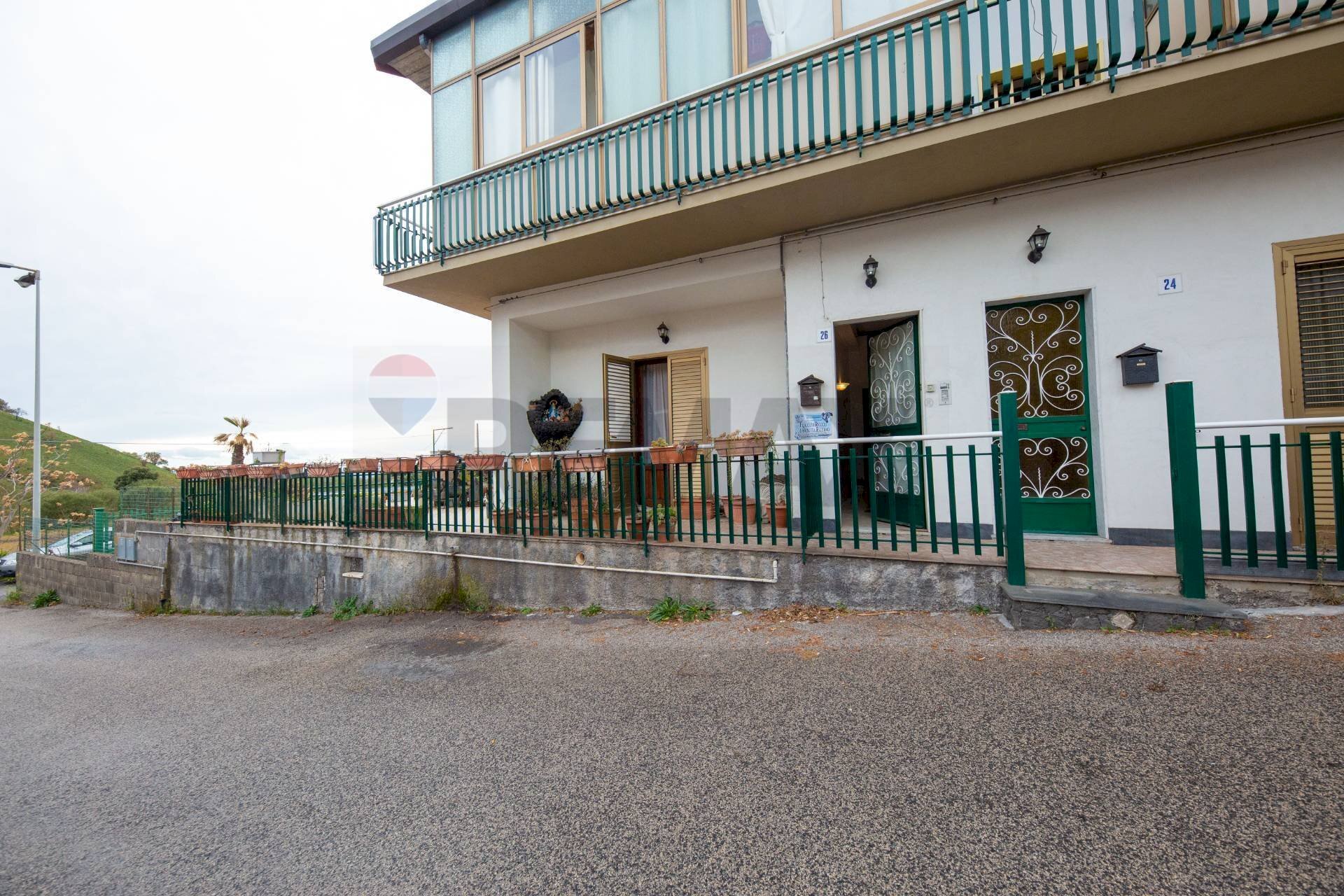Casa all\'aperto - Appartamento Via Lombardia
26, Nicolosi - foto 3