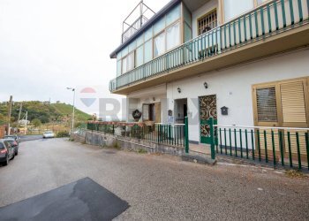 Edificio all\'aperto - Appartamento Via Lombardia
 
26, Nicolosi - foto 2