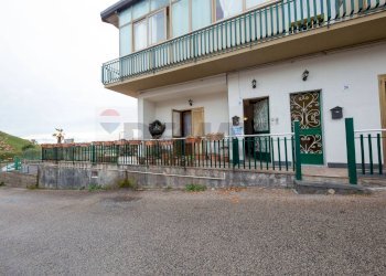 Casa all\'aperto - Appartamento Via Lombardia
 
26, Nicolosi - foto 3
