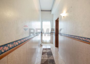 Hall / corridoio - Appartamento Via Lombardia
 
26, Nicolosi - foto 9