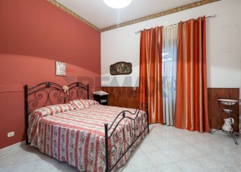 Camera / camera da letto - Appartamento Via Lombardia
 
26, Nicolosi - foto 18