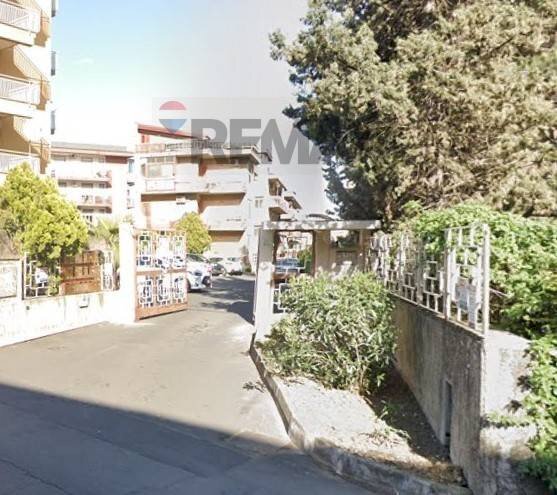 Edificio all\'aperto - Attic Via Antonio Gramsci
 
8, Gravina di Catania - photo 1