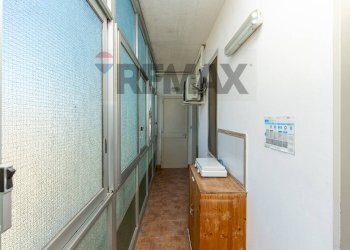 Hall / corridoio - Trilocale Via Delle Robinie
 
4, Catania - foto 9