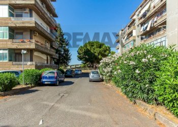 Edificio all\'aperto - Trilocale Via Delle Robinie
 
4, Catania - foto 29