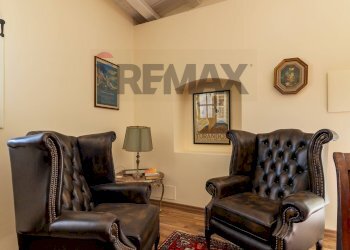 Soggiorno - Villa Via Fisicara
 
74, Caltagirone - photo 6