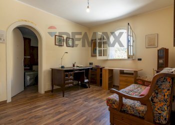 Soggiorno - Villa Via Fisicara
 
74, Caltagirone - photo 7