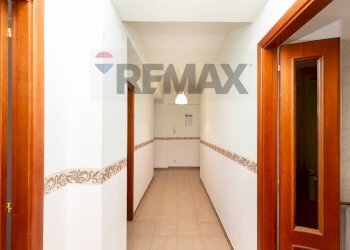 Hall / corridoio - Appartamento Viale Della Regione
 
39, Motta Sant'Anastasia - foto 32