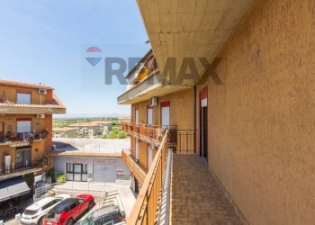 Balcone - Appartamento Viale Della Regione
 
39, Motta Sant'Anastasia - foto 43