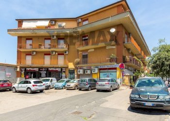 Edificio all\'aperto - Appartamento Viale Della Regione
 
39, Motta Sant'Anastasia - foto 53