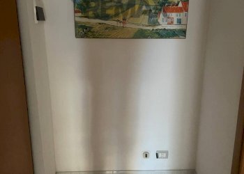 Stanza vuota - Trilocale via regina margherita
 
627, Santa Teresa di Riva - foto 4