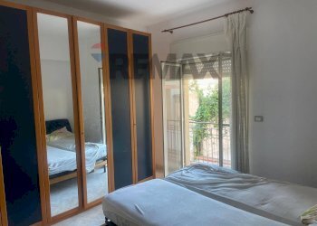 Camera / camera da letto - Trilocale via regina margherita
 
627, Santa Teresa di Riva - foto 8