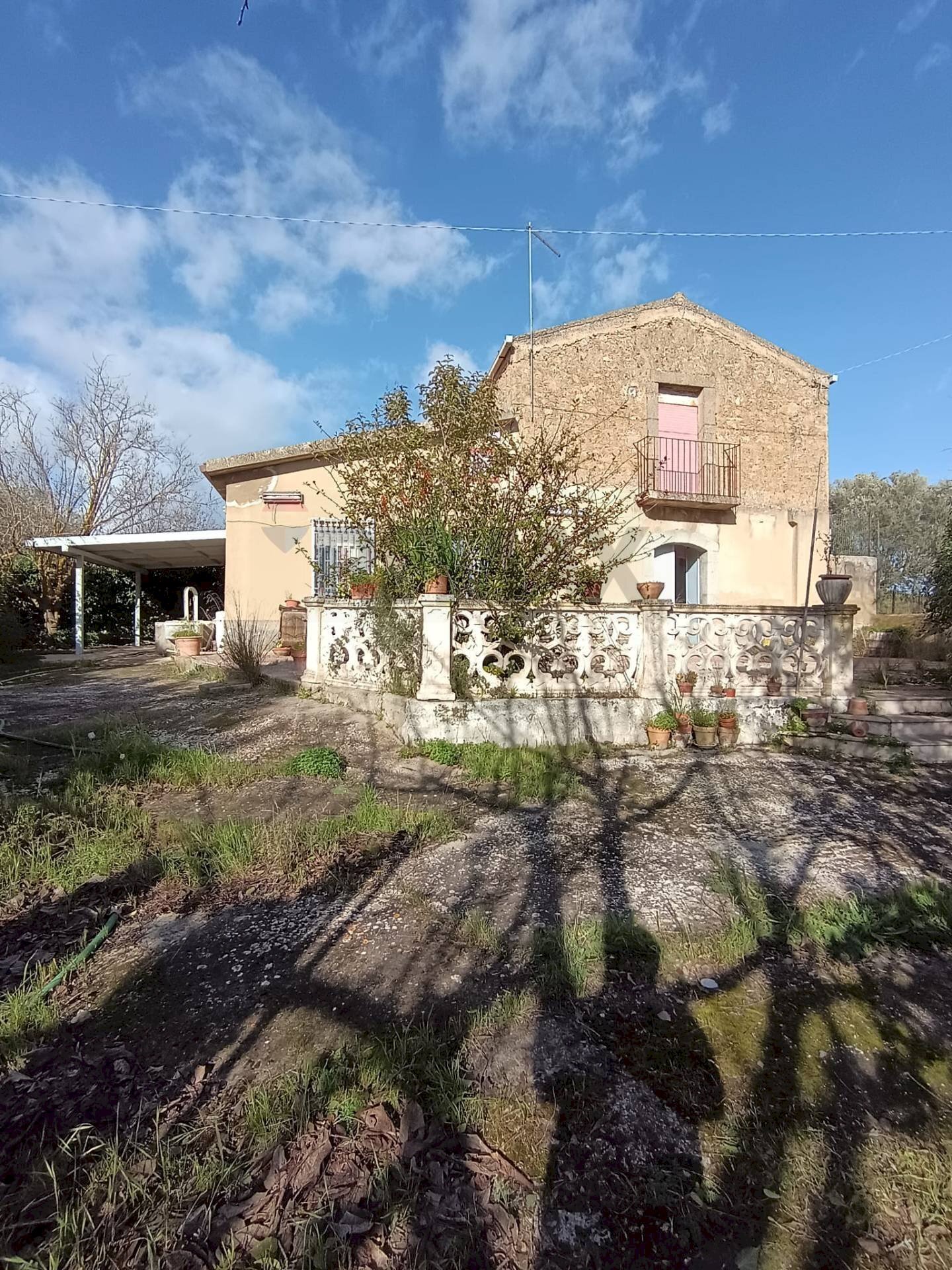 Casa all\'aperto - Villa via Manfredi Modica
snc, Caltagirone - foto 2