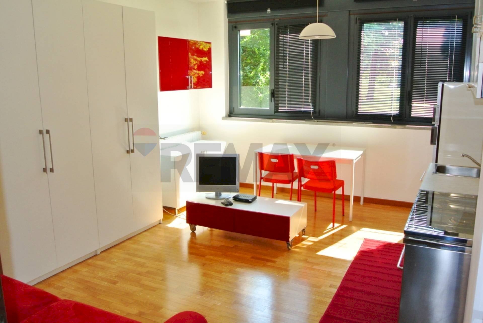 Sala da pranzo - Monolocale via Cassanese
 
41, Segrate - foto 1