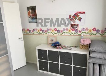 Camera / camera da letto - Commercial Premises Via Caduti Di Marcinelle
11, Milano - photo 14