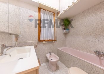 Bagno - Trilocale Via Cino Del Duca
71, Roma - foto 16