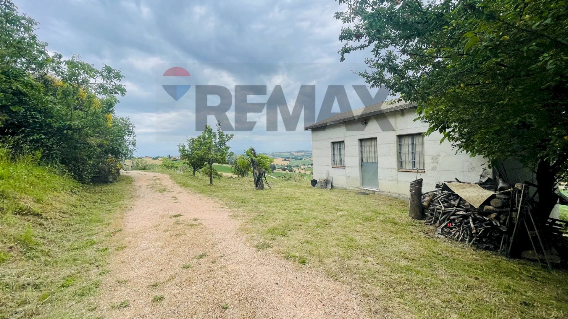 Casa all\'aperto - Terreno agricolo Contrada Castelnuovo
1, Recanati - foto 2