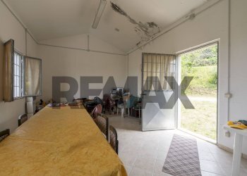 Sala da pranzo - Terreno agricolo Contrada Castelnuovo
1, Recanati - foto 12