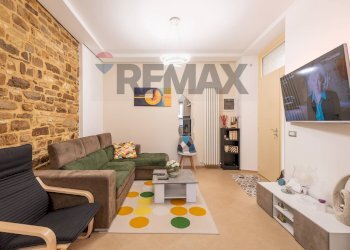 Soggiorno - Casa semi indipendente VIA CAVALIERI
 
4/A, Serra San Quirico - foto 1