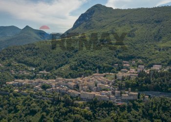 Vista delle montagne - Casa semi indipendente VIA CAVALIERI
 
4/A, Serra San Quirico - foto 16