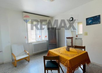Sala da pranzo - Four-room apartment Via Bonacci Brunamonti
 
7, Recanati - photo 19