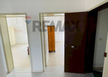 Hall / corridoio - Four-room apartment Via Bonacci Brunamonti
 
7, Recanati - photo 46