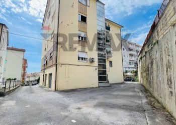 Edificio all\'aperto - Four-room apartment Via Bonacci Brunamonti
 
7, Recanati - photo 57