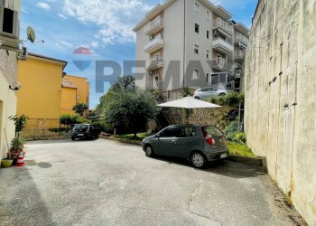 Edificio all\'aperto - Four-room apartment Via Bonacci Brunamonti
 
7, Recanati - photo 59