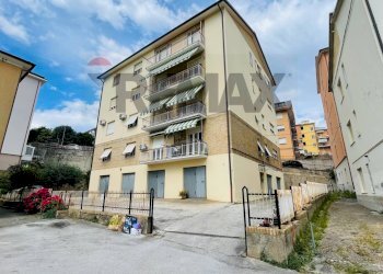Edificio all\'aperto - Four-room apartment Via Bonacci Brunamonti
 
7, Recanati - photo 61
