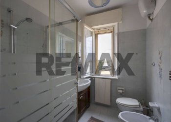 Bagno - Quadrilocale Via Bonacci Brunamonti
 
7, Recanati - foto 26