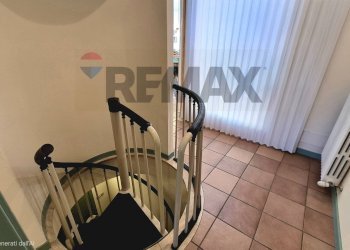 Scale - Villa Via Delle Pinete Loc. Staffoli
 
18, Castelfranco di Sotto - foto 32